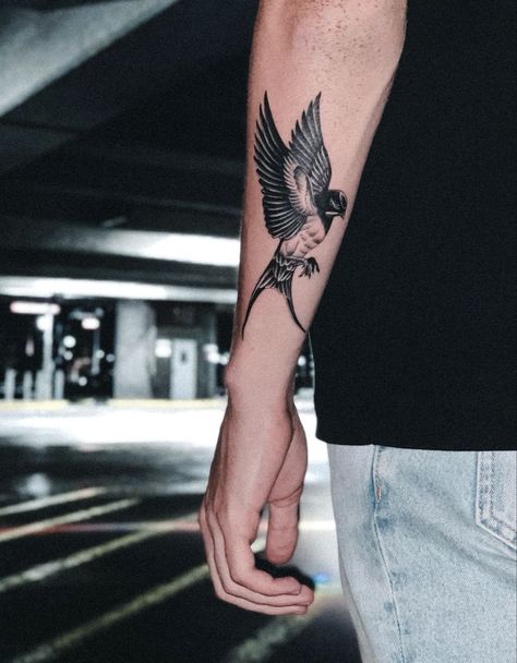 Male Bird Tattoo, Swallow Tattoo Men Forearm, Flying Animal Tattoo, Realistic Swallow Tattoo Design, Arm Bird Tattoo, Swallow Tattoo Men, Tattoo Golondrina, Swallow Hand Tattoo, Golondrinas Tattoo