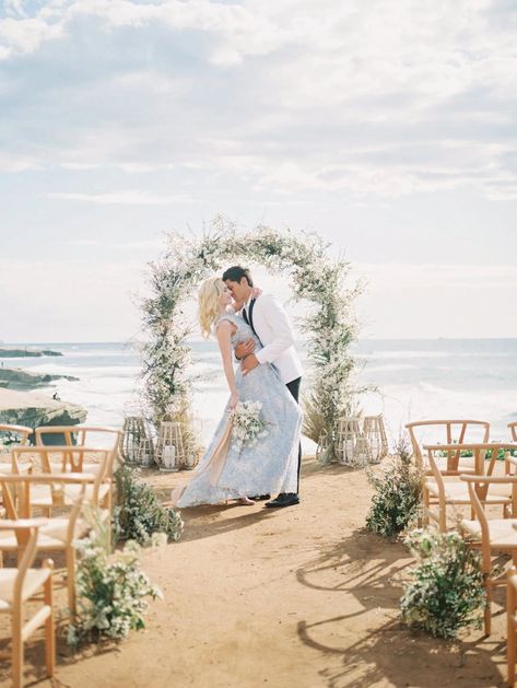 Beach Cliff Wedding Ceremony, Wedding Cliff Ocean, Sunset Cliffs Wedding San Diego, Colorful Coastal Aesthetic, Cliff Side Wedding Ceremony, Ocean Cliffside, Cliff Wedding Ceremony, Ocean Cliff Wedding, Fort Wedding