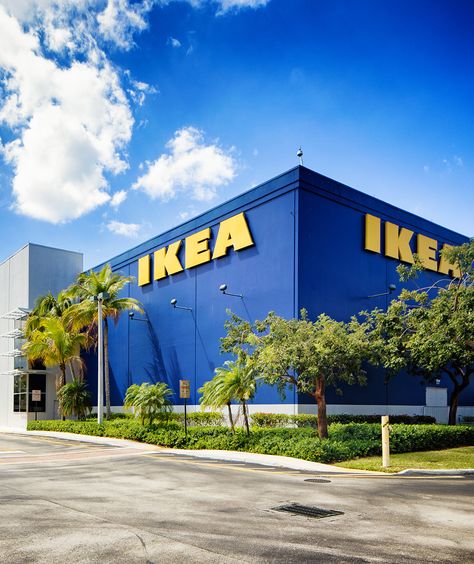 Ikea furniture store in Sunrise Florida near Fort Lauderdale Ikea Pinboard, Vitrine Ikea, Ikea Aesthetic, Ikea Book, Diy Study Table, Cucumber Trellis Diy, Ar Augmented Reality, Cabana Bay, Trellis Diy