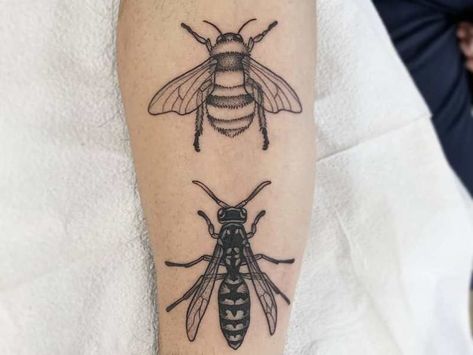 40+ Amazing Wasp Tattoos with Meaning - Body Art Guru Yellow Jacket Tattoo, Wasp Tattoos, Wasp Tattoo Design, Bee Tattoo Meaning, Wasp Tattoo, Wings Tattoo Meaning, Eye Tattoo Meaning, Star Tattoo Meaning, Patchwork Tattoos