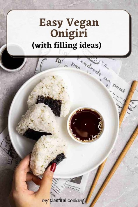 Veggie Rice Balls Recipe, Vegan Japanese Onigiri, Rice Balls Recipe Japanese Vegan, Veg Onigiri Recipe, Onigiri Recipe Vegan, Easy Onigiri Filling, Japanese Vegan Breakfast, Onigiri Filling Recipe, Chickpea Onigiri