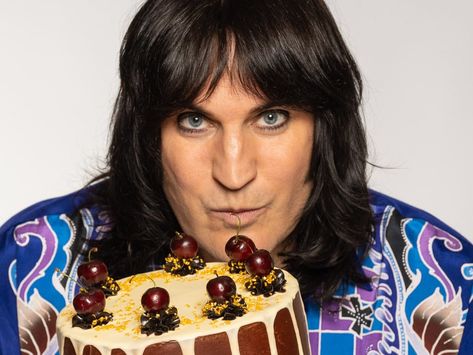 ‘The fact that I’m still here is amazing’: Noel Fielding on Bake Off, booze and the Boosh Noel Fielding Bake Off, Noel Fielding, Bake Off, I'm Still Here, Film Books, Tv On The Radio, Hammock, Be Still, Baking