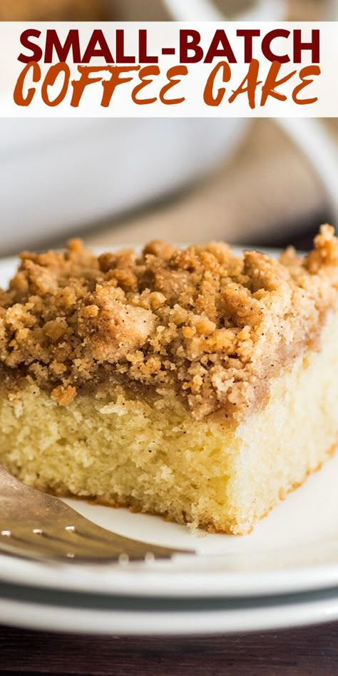 Small Batch Coffee Cake, Mini Coffee Cake, Old Fashioned Coffee Cake, Starbucks Coffee Cake, Baking Mischief, Batch Baking, Café Starbucks, Coffee Cake Recipes Easy, Recipe For 1