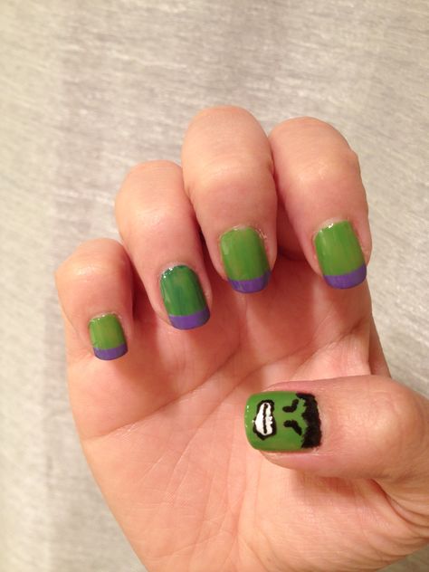 Hulk nail art Hulk Nails, Avengers Nails, Marvel Nails, Patriotic Nails, Crazy Nail Art, Pink Gel Nails, Long Nail Designs, Black Nail Polish, Popular Nail Designs