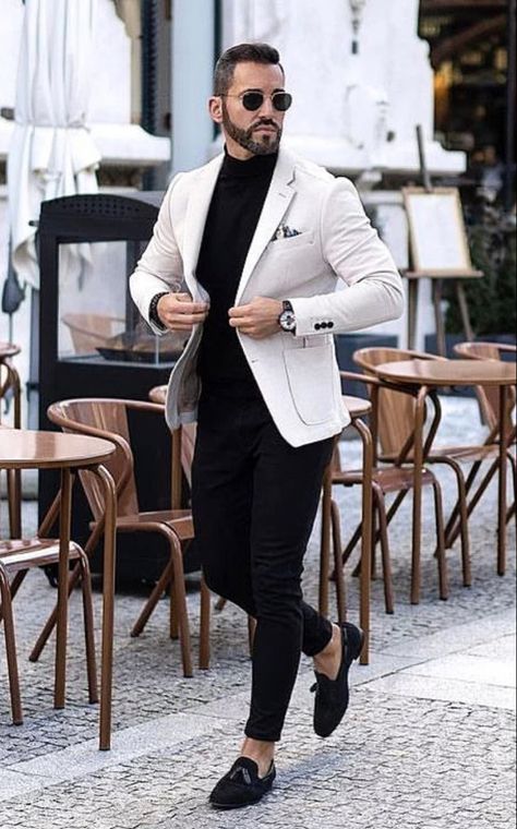 White Blazer Black Pants Outfit Men, White Coat Black Pants Men, Turtle Neck With Blazer Men, White Blazer Outfit Men, Boys Prom Outfit Ideas, Black Dress Pants Outfits, Black Shirt Outfit Men, White Blazer Men, Boy Prom Outfit