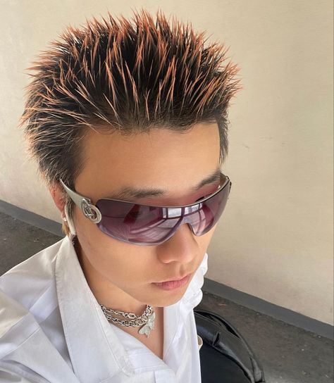 Punk Spikes Hair, Spiked Hair Men, Kurama Susanoo, Spikey Short Hair, Spikey Hair, Easter Hairstyles For Black Women, Hairstyles For Black Girls Kids, Short Punk Hair, Short Spiked Hair