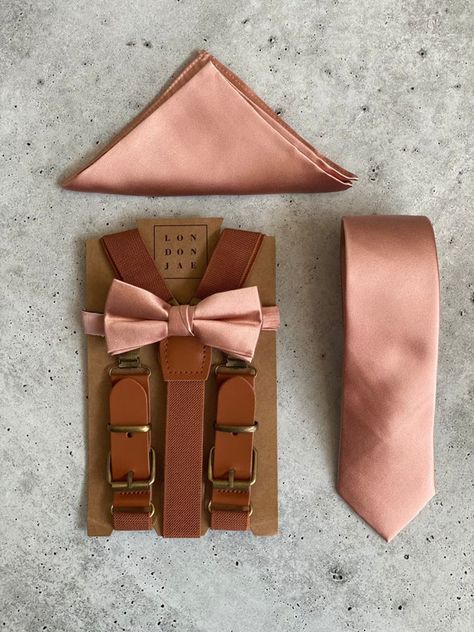 Rose Groomsmen Attire, Gold Ring Bearer Outfit, Groomsmen Attire Western, Dusty Rose Groomsmen Attire, Dusty Rose Groomsmen, Groomsmen Ring, Brown Groomsmen, Rustic Wedding Groomsmen, Groomsmen Suspenders