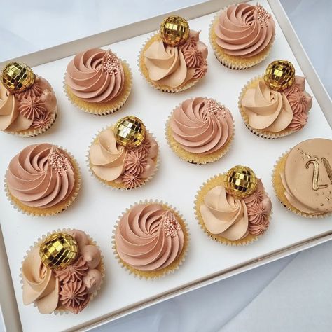 My favourite box EVER!!! Im obsessed with these gold disco balls and gorgeous Autumn colours! Colours - @colour.mill Clay… | Instagram Disco Ball Cupcakes, Clay Peach, Im Obsessed, Autumn Colours, Disco Balls, Cute Cupcakes, Bear Cakes, Colorful Cakes, Cake Decor