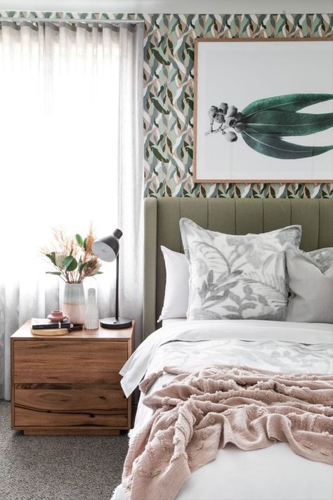 A good starting place when updating rooms for spring is to take colour cues from your garden, and green is the obvious go-to. Look to deep, rich tones over brighter zestier ones and you’ll create a space that feels cool, calm and earthy. #foliage #indoorplants #quiltcover #greenery #interiordesign #bedroomideas Bedding Inspiration, Gorgeous Bedrooms, Home Inspo, New Home Designs, Main Bedroom, Green Tones, Quilt Cover Sets, Design Styles, Bed Styling