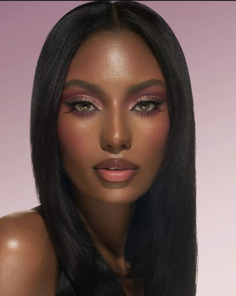 Soft Glam Dewy Makeup, Makeup Looks For Dark Skin Black Women, Victoria Secret Makeup Black Women, Elegant Korean Makeup, Pinkish Eye Makeup, Dark Pink Makeup Looks, Soft Pink Makeup Looks Black Women, Pink Glam Makeup Looks, Baby Pink Eyeshadow