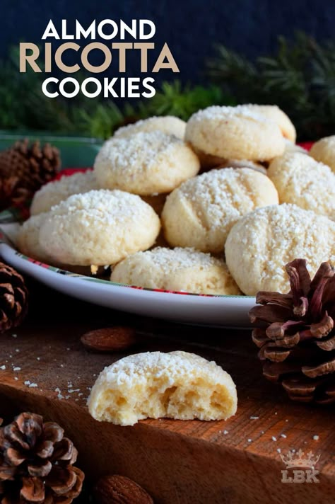 Italian Cookies Christmas, Almond Ricotta, Lemon Ricotta Cookies, Ricotta Recipe, Italian Almond Cookies, Ricotta Cookies, Almond Meal Cookies, Italian Christmas Cookies, Italian Cookie Recipes