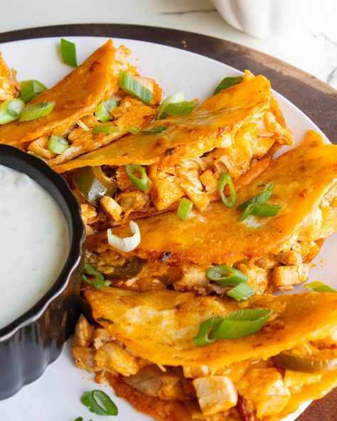 Spicy Buffalo Chicken Tacos - Olives & Lamb Homemade Bleu Cheese, Bleu Cheese Recipes, Rotisserie Chicken Tacos, Cheese Dipping Sauce, Buffalo Chicken Tacos, Spicy Buffalo Chicken, Crispy Corn, Buffalo Chicken Recipes, Crispy Tacos