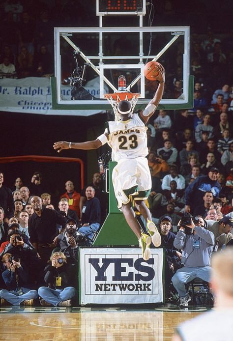 LeBron James in High School | Sports Illustrated Lebron James High School, Lebron James Dunking, Lebron James Wallpapers, Nike Lebron Shoes, King Lebron James, King Lebron, Tee Ideas, Basketball Photos, Nba Fashion