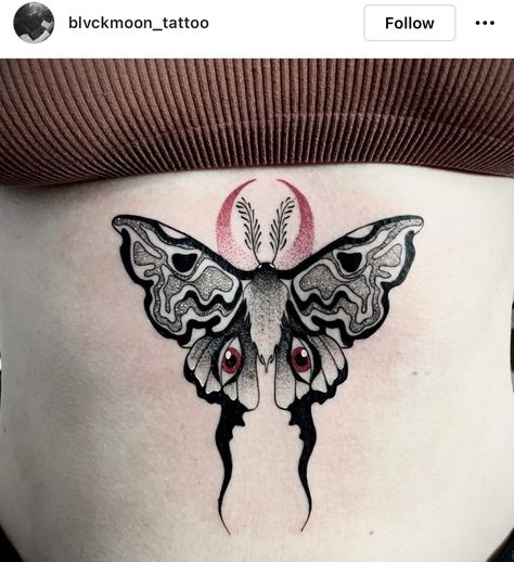 Lunar Moth Tattoo, Spider Web Tattoo, Cool Tattoo Drawings, Web Tattoo, Blackout Tattoo, Moth Tattoo, Cute Little Tattoos, Arm Band Tattoo, Make Tattoo