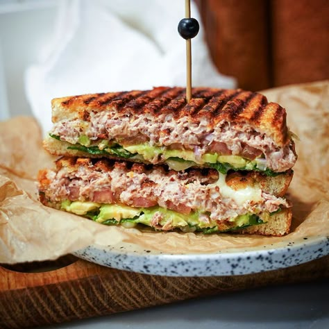 Spicy Tuna Melt, Tuna Avocado Sandwich, Tuna In Oil, Tuna Melt Sandwich, Tuna Salad Sandwich, Tuna Melt, Tuna Avocado, Tuna Sandwich, Tuna Melts