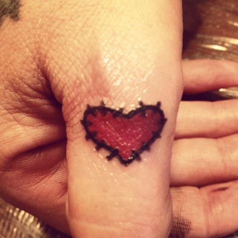 chd tattoo. love it Heart With Stitches Tattoo, Stitched Heart Tattoo, Chd Tattoo, Tattoos With Stars, Chd Mom, Awareness Tattoos, Tattoo Memorial, Stars Images, Chd Heart