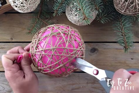 How to Make a String Ball Yarn Balloon Diy, Diy Twine Orbs, Diy Balls, Yarn Balloon, Nanny Ideas, String Balloons, Twine Balls, Yarns Ornaments, Everyday Crafts