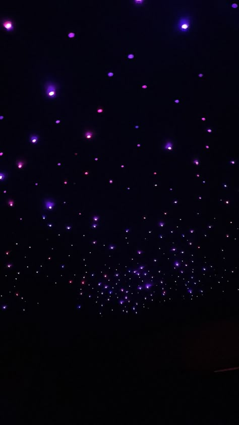 Stars In Car Ceiling, Star Lights In Car, Starlight Roof Car, Starlights In Car, Star Roof Car, Lugares Aesthetic, Car Snaps, Spam Post, Mercedes Cars