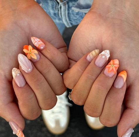 Gel On Natural Nails, Queen Creek Arizona, Hawaii Nails, Teen Nails, Accepting New Clients, Beachy Nails, Simple Gel Nails, Summery Nails, Cute Gel Nails