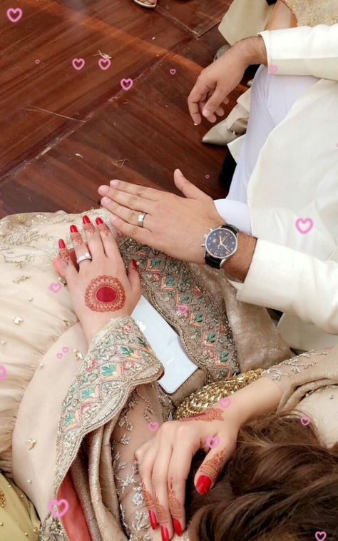 Couples dps. AsMa Mujeer Couples Dps, Engagement Hand, Pakistan Wedding, Bridal Jewellery Inspiration, Pakistani Bridal Makeup, Dps For Girls, Bridal Gift Wrapping Ideas, Couple Hands, Couple Pics For Dp