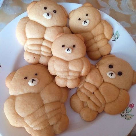 Buff Bear Bread, Buff Bread, Kawaii Cooking, Cute Baking, Cute Snacks, Easy Food Art, Sweet Snacks Recipes, Kawaii Food, Cute Desserts