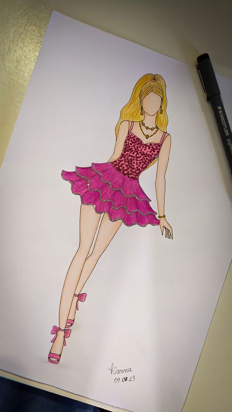 Basic Illustration Fashion Sketches, Barbie Dress Drawing, Barbie Sketch, Barbie Life In The Dreamhouse, Life In The Dreamhouse, Cardboard Crafts Diy, Simple Mehndi Designs Fingers, Fashion Drawing Sketches, Barbie Life