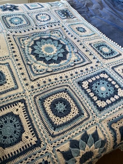 Blue Afghan Crochet Color Schemes, Crochet Blanket Blue And White, Blue And White Granny Square Blanket, Blue And White Granny Square, Blue And White Crochet Blanket, Blue Granny Square Blanket, Crochet Squares Blanket, White And Blue Crochet, Bedspread Crochet