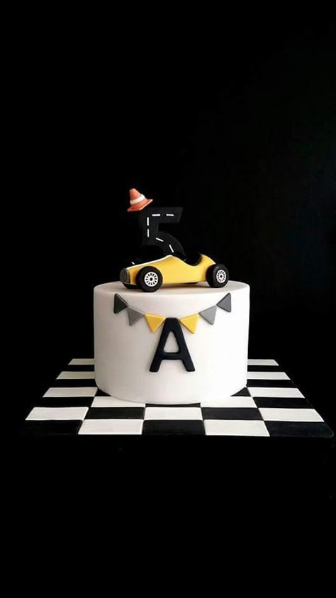 Cars Cake Ideas, Birthday Cake For Son, 2nd Birthday Cake Boy, Cars Theme Cake, Race Car Cakes, Baby Boy Birthday Cake, 2nd Birthday Party For Boys, Cars Birthday Cake, Cars Cake