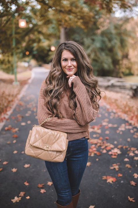 This is one of my favorite sweaters this fall! Good Morning And Happy Saturday, Cozy Fall Sweater, Caitlin Covington, Happy Saturday Friends, Southern Curls And Pearls, Cozy Sweaters Autumn, American Jeans, Steve Madden Boots, School School