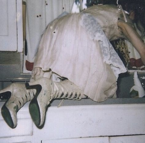 Marla Singer, Southern Gothic, Foto Art, Trailer Park, + Core + Aesthetic, Doll Parts, Creepy Cute, A Kitchen, Pretty Pictures