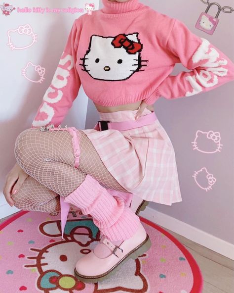 ☁️🌸𝒴𝓊𝓂𝑒 🌸☁️ on Instagram: “🎀Its Hello Kitty’s birthday today🎂💗 Its no secret that I LOVE Hello Kitty and Sanrio💜 Although Hello Kitty isnt my favorite Sanrio, she is…” Sanrio Outfit Aesthetic, Hello Kitty Outfit Aesthetic, Hello Kitty And Sanrio, I Love Hello Kitty, Sanrio Outfits, Cutesy Outfit, Kitty Aesthetic, Kitty Clothes, Hello Kitty Clothes