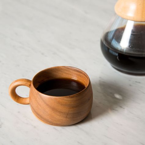 Quirky Kitchen Decor, Wooden Cups, Black Dessert, Chip Joanna Gaines, Wood Mug, Wood Dishes, Wooden Kitchen Utensils, Magnolia Market, Chip And Joanna Gaines