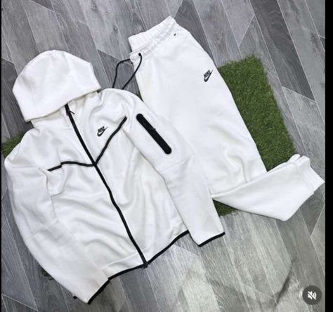 Lacoste Outfit Women, White Nike Tech, Lacoste Outfit, Nike Tech Tracksuit, Nike Tracksuits, Womens Tracksuit, Jacket Patchwork, Nike Tech Fleece Hoodie, Men Sport Pants