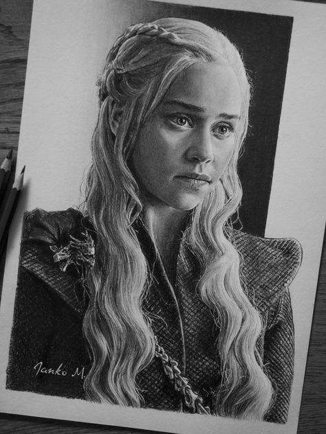 Daenerys Targaryen Drawing, Game Of Thrones Drawings, Daenerys Targaryen Art, Daenerys Stormborn, Targaryen Art, Cool Pencil Drawings, Charcoal Art, Face Sketch, The Secret Book