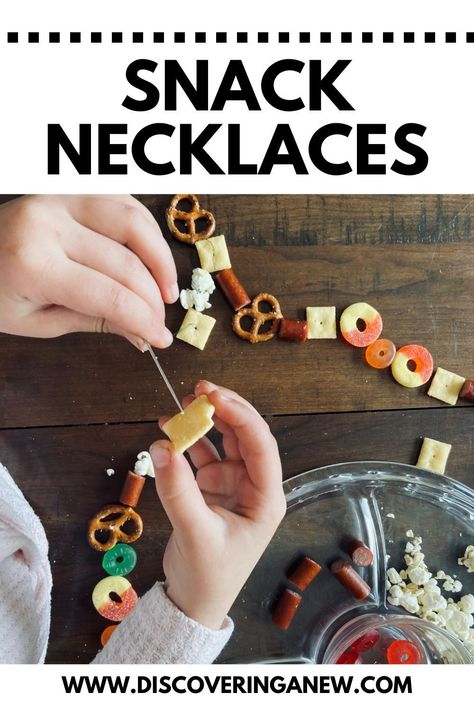 A fun healthy snack idea for kids and toddlers. These simple snack necklaces are a fun activity and snack while on vacation, hiking or at the park. Children will love eating them! Snack Necklace, Vacation Snacks, Hiking Snacks, Food Necklace, Good Healthy Snacks, Love Eat, Camping Food, Camping With Kids, The Kid