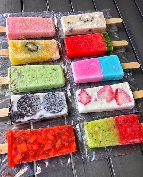 Mexican Ice Cream, Ice Cream Pictures, Types Of Ice Cream, Ice Cream Business, Mexican Snacks, Trendy Food, Ice Lolly, Popsicle Recipes, Food Combining