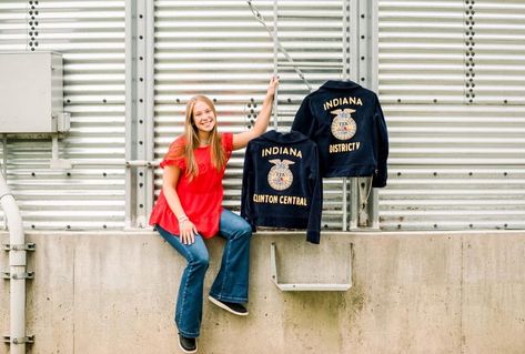 Ffa Picture Ideas, Senior Pictures Ffa Jackets, Ffa Jacket Senior Pictures, Senior Photos Ffa Jacket, Ffa Senior Pictures Livestock, Ffa Senior Pictures, Ffa Pictures, Ffa Jacket, Agriculture Education Classroom