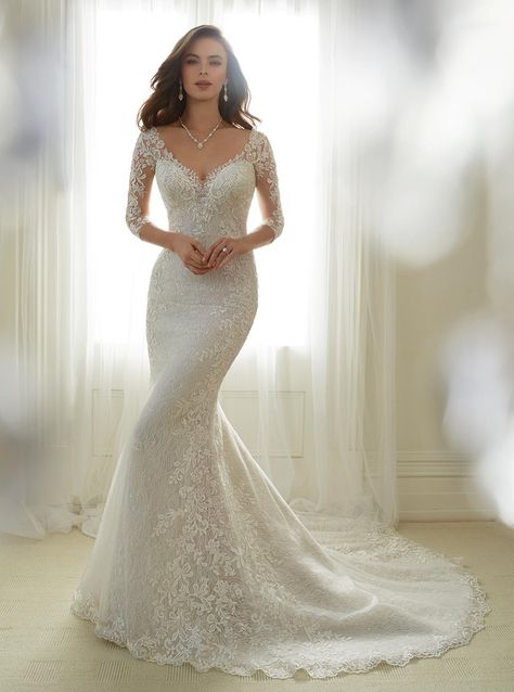 Trumpet wedding dress