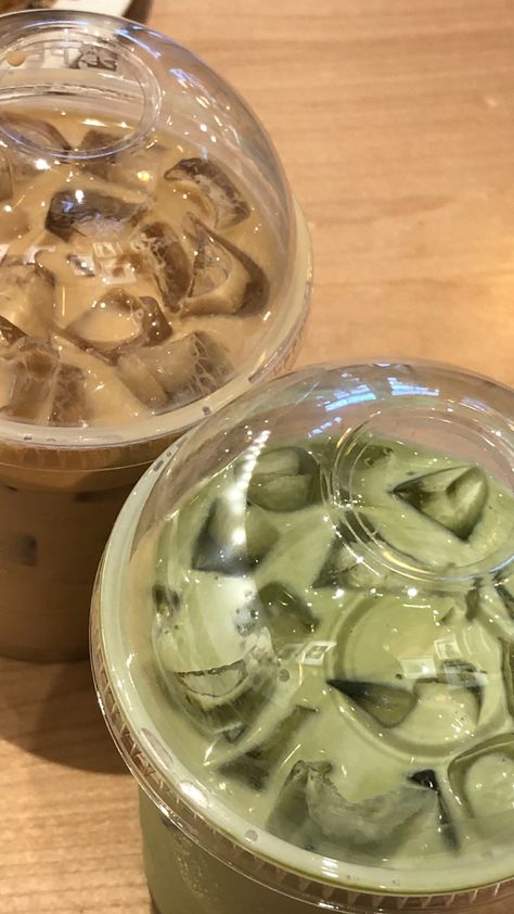 Caramel Macchiato Aesthetic, Matcha And Coffee, Matcha Latte Aesthetic, Matcha Coffee, Matcha Aesthetic, Empire Dresses, Coffee Obsession, Caramel Latte, Caramel Macchiato