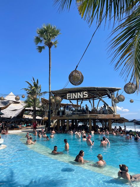 Finns Beach Club Bali, Beach Club Aesthetic, Beach Club Bali, Finns Beach Club, Dubai Jumeirah, Bali Beach, Nikki Beach, Beach Clubs, Bali Beaches