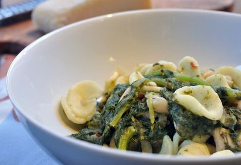 Rapini With Orecchiette And White Beans Rapini Pasta, Dry Beans Recipe, Vegetarian Pasta Dishes, Pinto Bean, Rainy Spring, Bitter Greens, Bean Pasta, Vegetarian Pasta Recipes, Beans Recipe