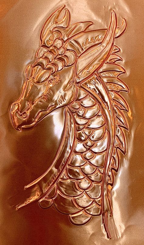 Metal embossed dragon on Copper, Metal Carving Design, Copper Embossing Ideas, Repousse Art Projects, Metal Repousse, Copper Tooling, Copper Diy Projects, Etched Metal Jewelry, Copper Embossing, Metal Tooling