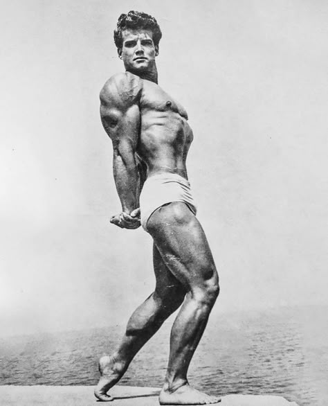 Retro Bodybuilding, Golden Era Bodybuilding, Bodybuilding Aesthetic, Aesthetics Bodybuilding, Steve Reeves, Mr Universe, Muscle Gain, Grow Old, Rita Hayworth