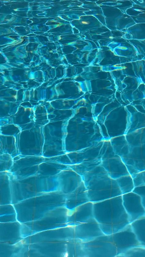 Pool Videos Aesthetic, Pool Fake Story, Pool Water Aesthetic, Pool Videos, Water Tiktok, Illustration Underwater, Pool Video, Water Sparkling, Water Video