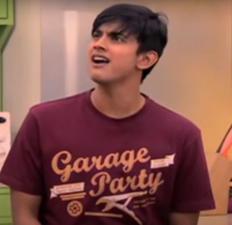 Best Of Luck Nikki Rohan Singh, Rohan Singh Best Of Luck Nikki, Rohan From Best Of Luck Nikki, Murtuza Kutianawala, Rohan Singh, Best Of Luck Nikki, Garage Party, Pooja Sharma, Best Of Luck