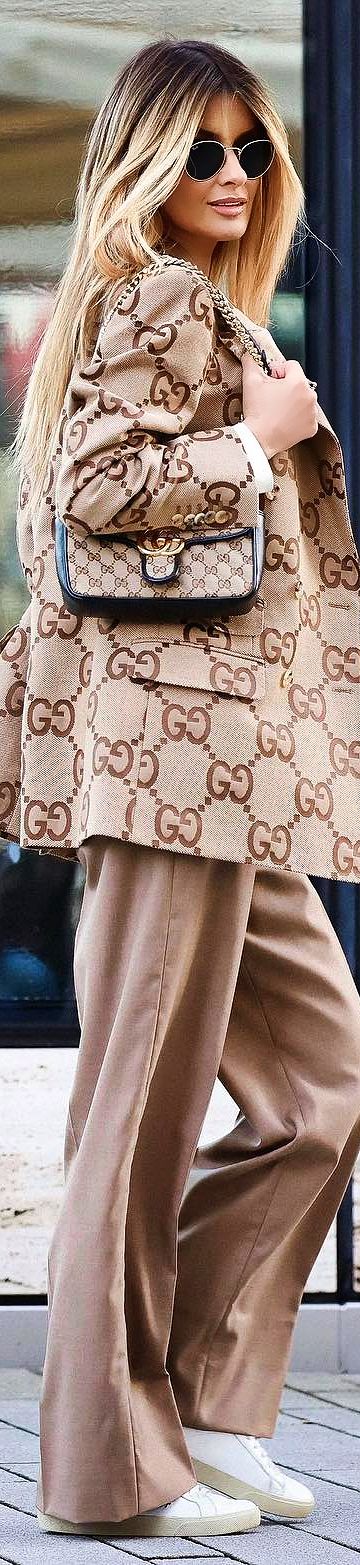 Gucci Blazer, Gitta Banko, Instagram Blogger, Street Style Trends, Gucci Fashion, Blazer Fashion, Cute Fashion, Creative Director, Beautiful Outfits