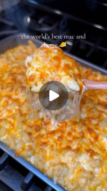 Chicken Wings And Mac And Cheese, Baked Mac And Cheese Dinner Ideas, Homemade Mac And Cheese Video, Macaroni And Cheese Meals, Air Fryer Mac And Cheese Recipes, Buffalo Wild Wings Mac And Cheese Recipe, Nacho Mac And Cheese, Best Mac Cheese Recipes, Best Cheese Sauce For Mac And Cheese