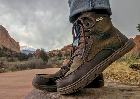 A zero drop minimalist boot from small shoe upstart Lems. We loved their Primal 2 shoes and were excited to check out these boots. Lems Boulder Boots Outfit, Lems Boots, Lems Boulder Boot, Zero Drop Shoes, Minimalist Boots, Feeling Excited, Thick Socks, Barefoot Shoes, High Top Shoes