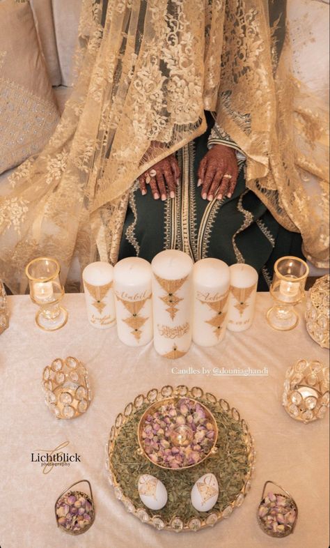 Henna Day Decoration, Henna Party Ideas, Moroccan Henna Party, Moroccan Engagement, Henna Party Dress, Moroccan Wedding Decor, Moroccan Wedding Theme, Nikah Decor, Moroccan Henna