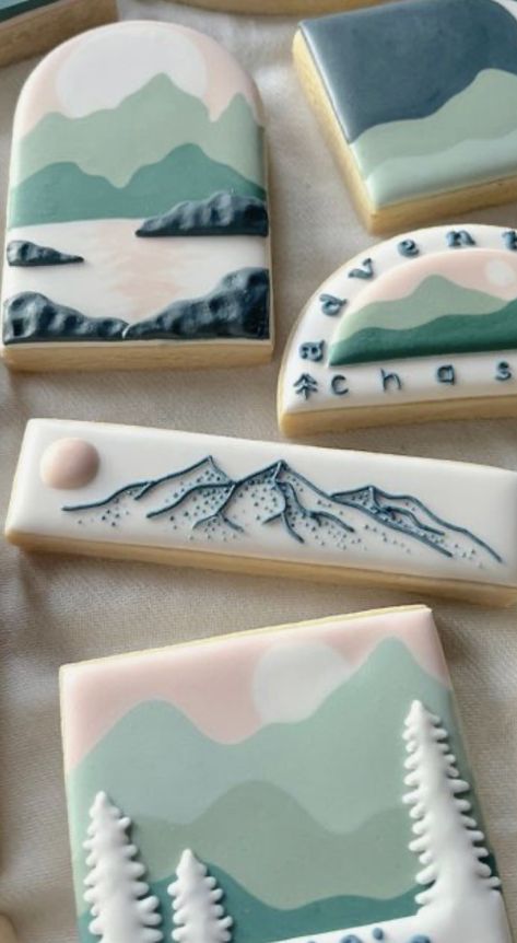 Camping Cookies, Flooding Cookies, Royal Iced Cookies, Sugar Cookie Royal Icing, Iced Sugar Cookies, Decorated Sugar Cookies, Sugar Cookie Designs, Cookie Party, Pretty Cookies